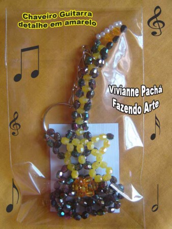 CHAVEIRO - GUITARRA PRETA C/ AMARELO